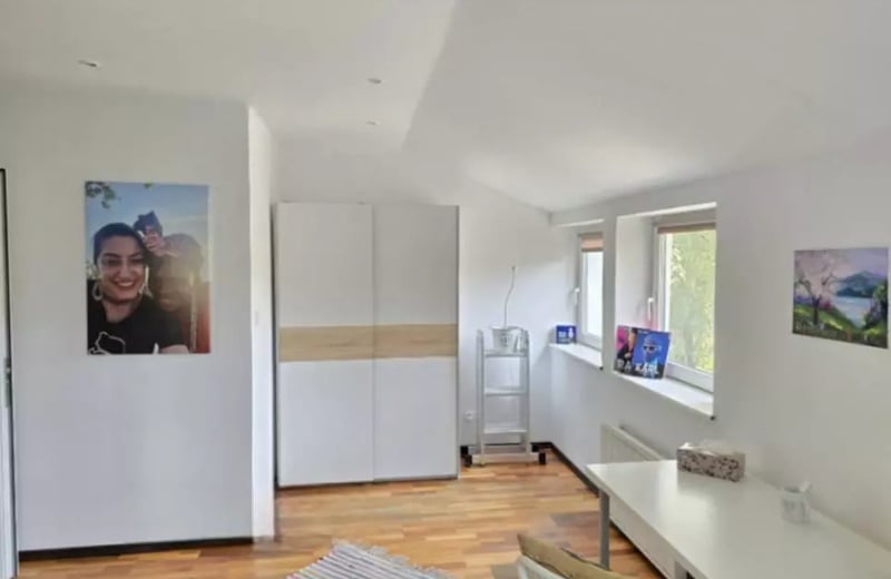 Long-term rental of 4-room apartment in the center of Varna, Bulgaria