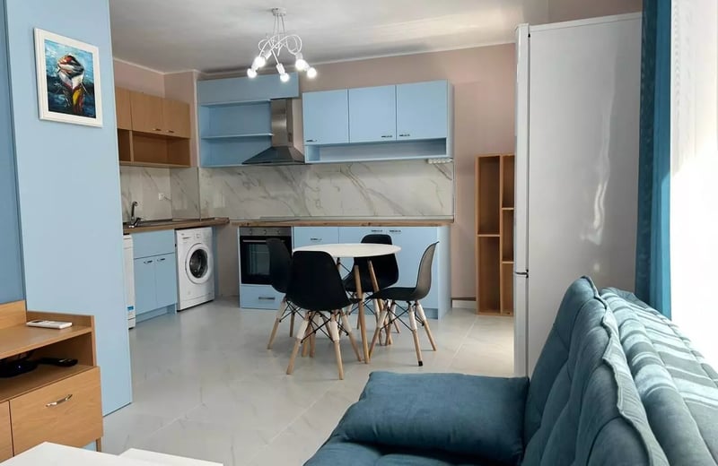 Long-term rental of 1+1 apartment in Varna, Bulgaria