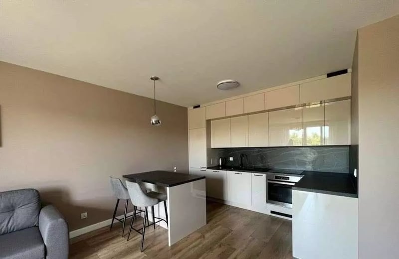 Location longue durée d’un appartement de 42 m² dans le quartier Krzyki, Wrocław, Pologne