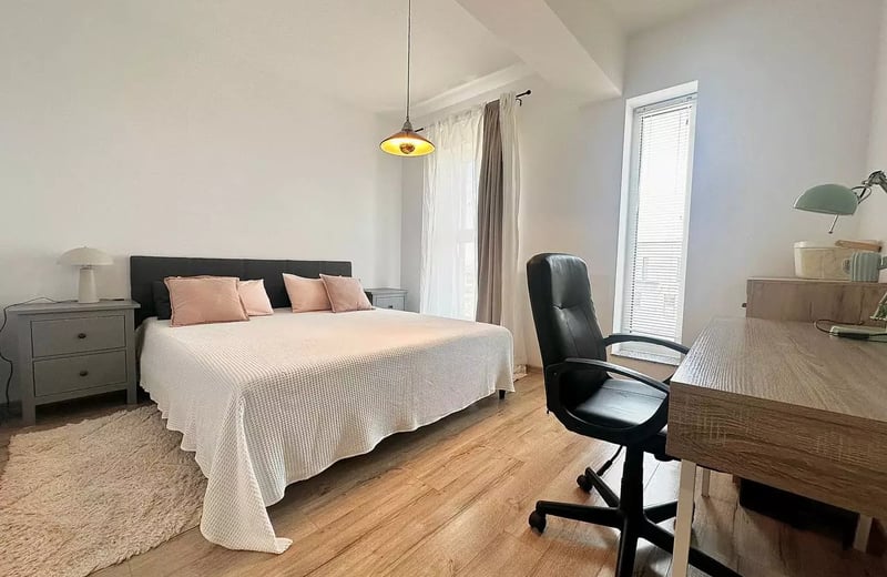 Alquiler a largo plazo de un ático de 3 ambientes en Brașov, Rumania