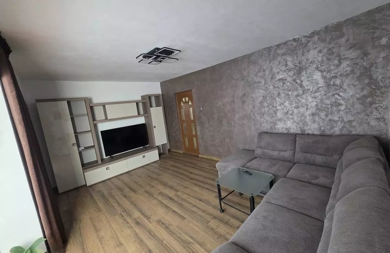 Long-term rent of 2-room apartment 55 m² in Faleza Sud district, Constanta, Romania