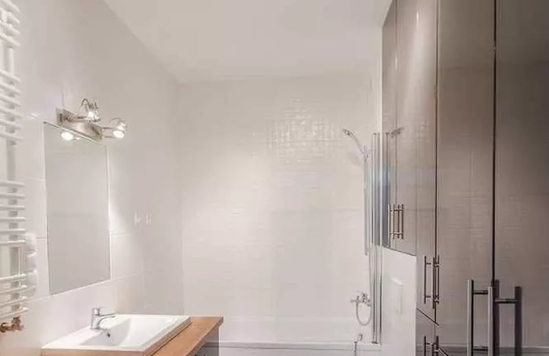 Location longue durée : appartement de 2 chambres, 54 m² dans le quartier Grabiszyn, Wrocław, Pologne