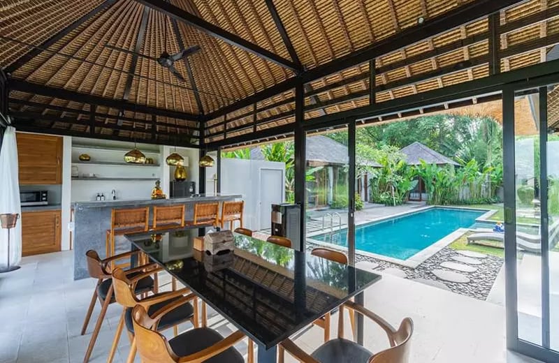 Long-term rental: 4-bedroom villa with sauna in Lodtunduh, Ubud, Bali, Indonesia