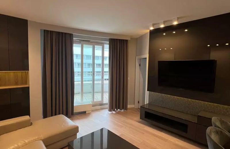 Long-term rental: 3-room apartment 68 m² in Stare Miasto, Wrocław, Poland