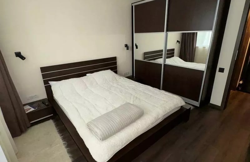 Long-term rental: 2-room apartment 60 m² in Casa de Cultura, Constanța, Romania