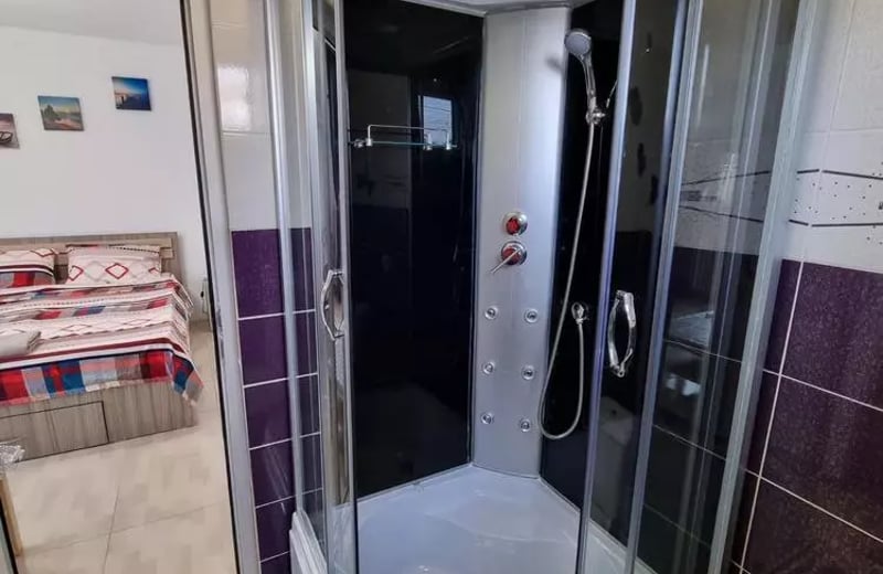 Long-term rental: 1-room house 30 m² in Faleza Nord district, Constanța, Romania