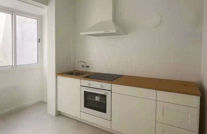 Langzeitmiete: 3-Schlafzimmer-Wohnung 100 m² in Alicante, Spanien