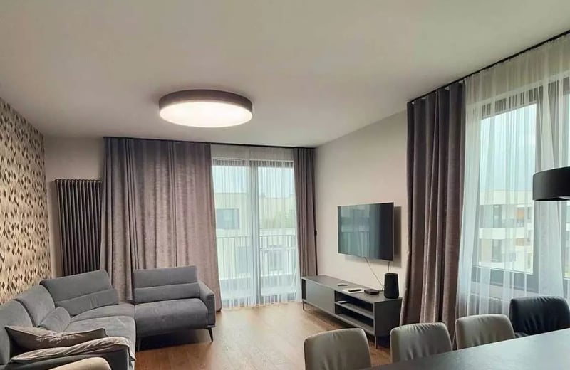 Alquiler a largo plazo de piso de 3 habitaciones y 78 m², Cracovia, Polonia