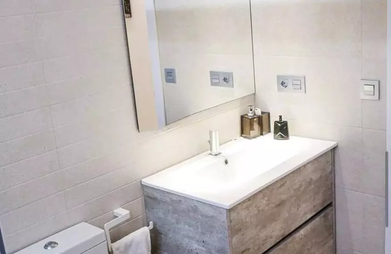 Langzeitmiete: 160 m² Wohnung mit 2 Schlafzimmern in Elche, Spanien