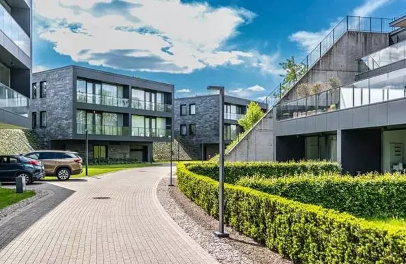 Langzeitmiete: 2-Zimmer-Wohnung 76 m² im Stadtteil Stary Mokotów, Warschau, Polen