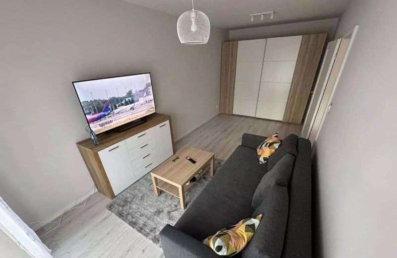 Location longue durée d’un appartement 2 pièces de 50 m² dans le quartier Gaj, Wrocław, Pologne