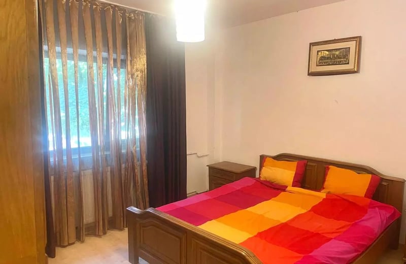 Location longue durée d’un appartement 2 pièces dans le secteur 6, Bucarest, Roumanie