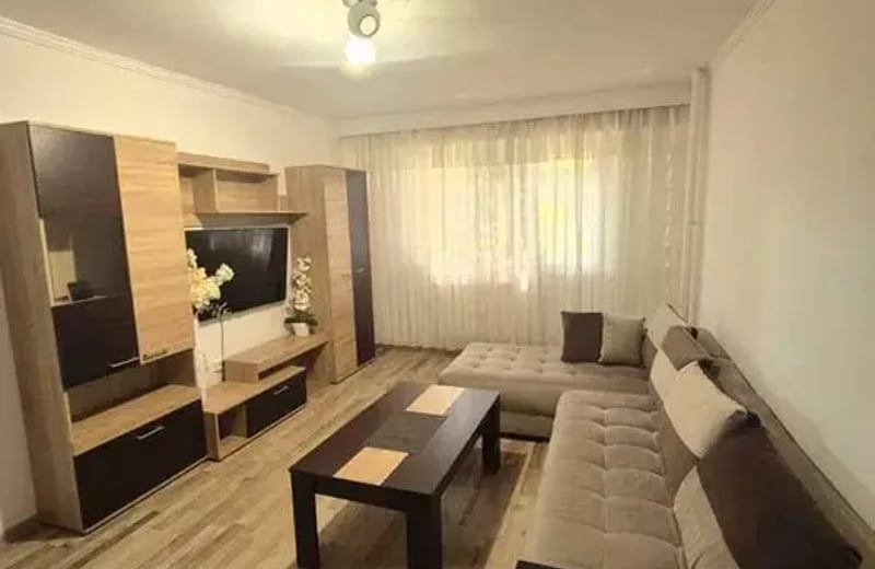 Long-term rental of a 2-room apartment, 54 m², in Casa de Cultura district, Constanța, Romania
