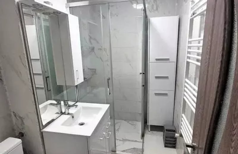 Long-term rental of a 2-room apartment, 54 m², in Casa de Cultura district, Constanța, Romania