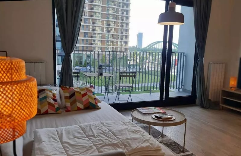 Location longue durée d’un studio de 30 m² dans la BW Aria, Belgrade, Serbie