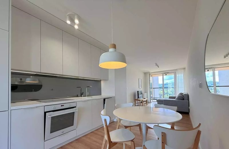 Долгосрочная аренда 3-комнатной квартиры площадью 62 м² в районе Krowodrza, Краков, Польша