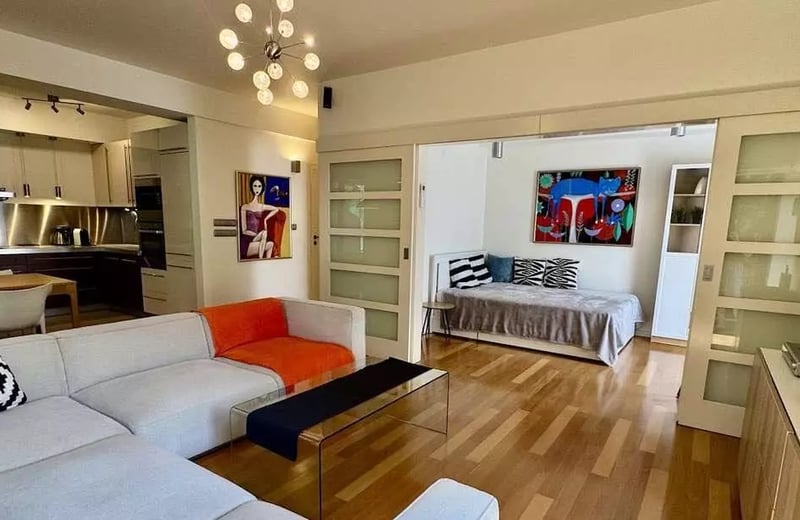 Alquiler a largo plazo de un piso de 4 habitaciones, 93 m², en el distrito de Kazimierz, Cracovia, Polonia