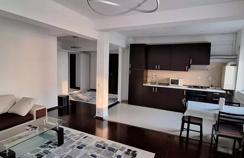 Langfristige Vermietung einer 2-Zimmer-Wohnung, 74 m², im Stadtteil Tomis Plus, Constanța, Rumänien