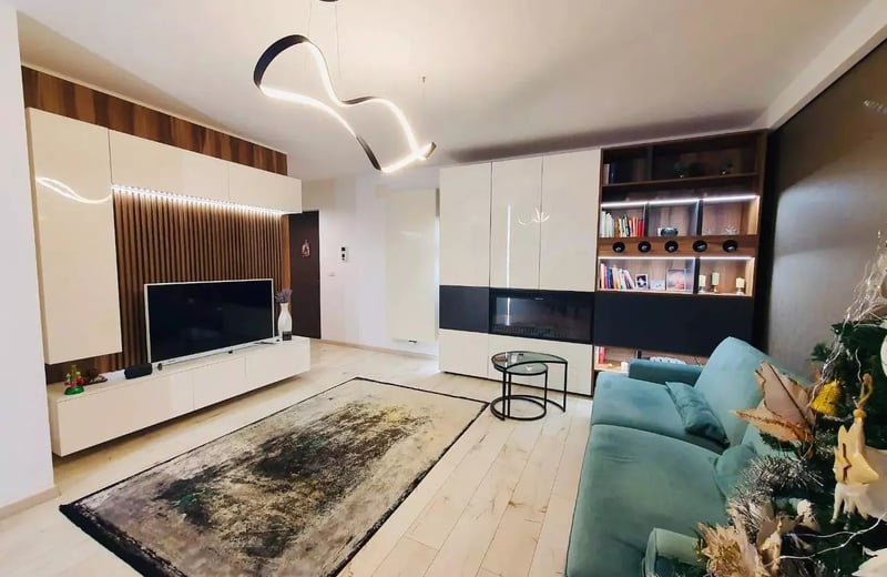 Долгосрочная аренда 3-комнатной квартиры, 80 м², Bd Gării, Брашов, Румыния