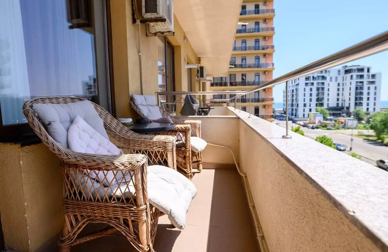 Long-term rental of a 2-room apartment, 45 m², in Mamaia, Constanța, Romania