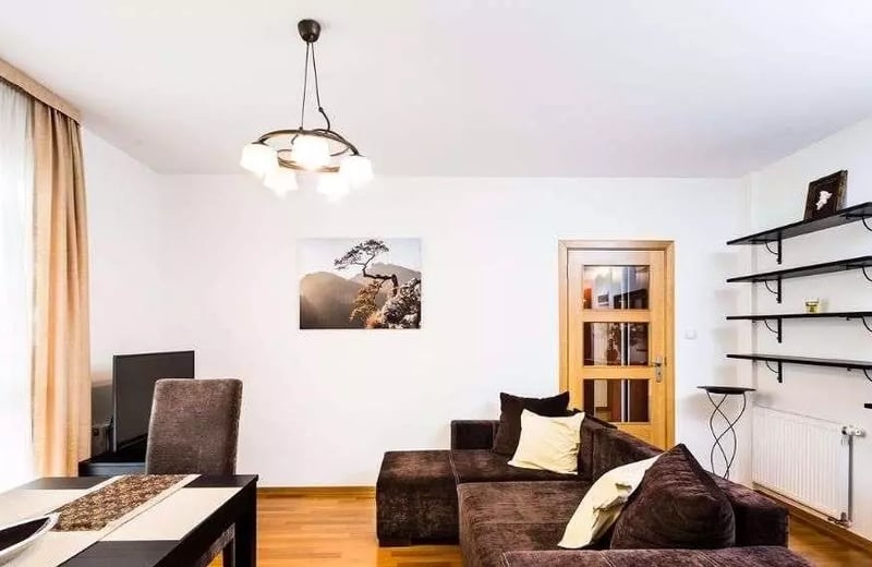 Долгосрочная аренда 3-комнатной квартиры 64 м² в районе Bronowice, Краков, Польша