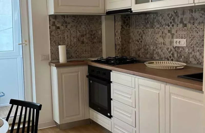 Location longue durée d’un appartement de 2 pièces, 55 m², à City Center, Constanța, Roumanie