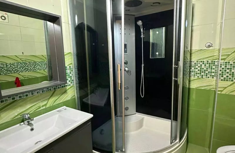 Long-term rental of an apartment, 140 m², Batumi, Georgia