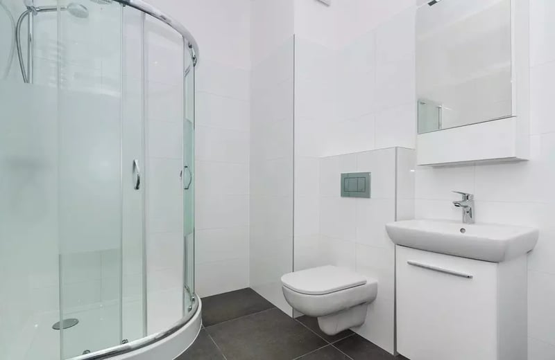 Long-term rental of a 2-room apartment, 44 m², in Stare Miasto district, Kraków, Poland