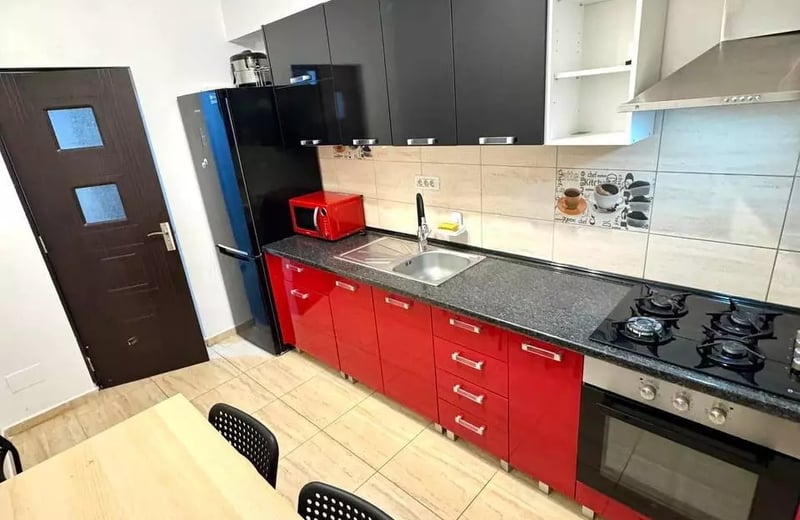 Long-term rental of a 3-room apartment, 94 m², in Chiajna, Sector 6, Bucharest, Romania