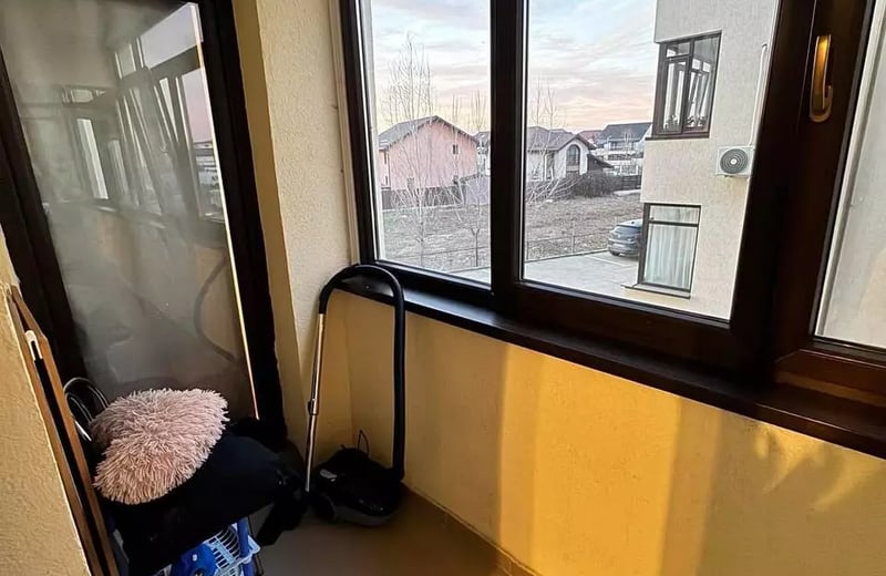 Long-term rental of a 3-room apartment, 94 m², in Chiajna, Sector 6, Bucharest, Romania