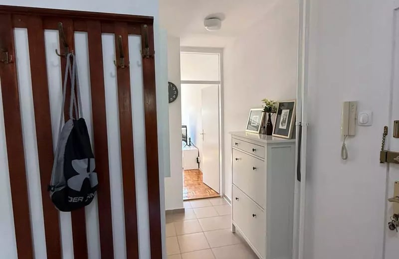 Долгосрочная аренда 2-комнатной квартиры, 45 м², в центре, Белград, Сербия