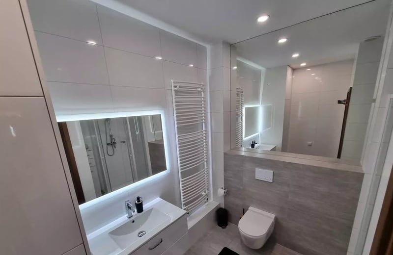 Location longue durée d’un appartement de 2 pièces, 58 m², à Podgórze, Cracovie, Pologne