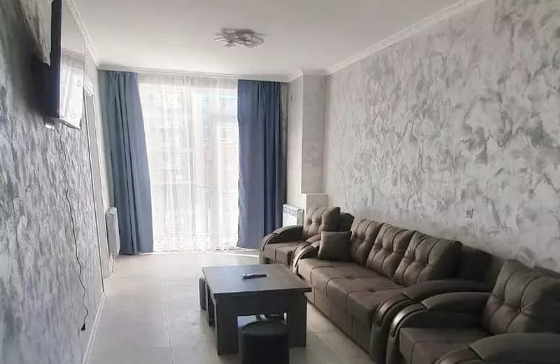 Long-term rental of a 3-room apartment, 70 m², in Batumi, Georgia