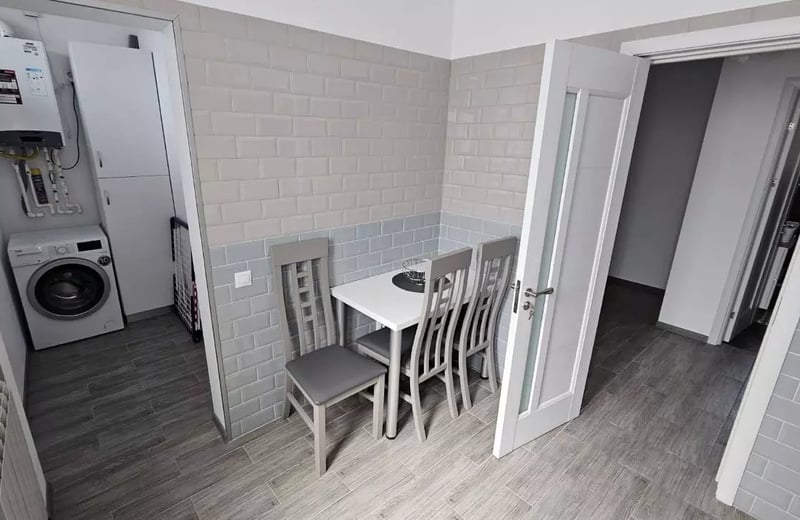 Long-term rental of a 2-room apartment, 55 m², Constanța, Romania