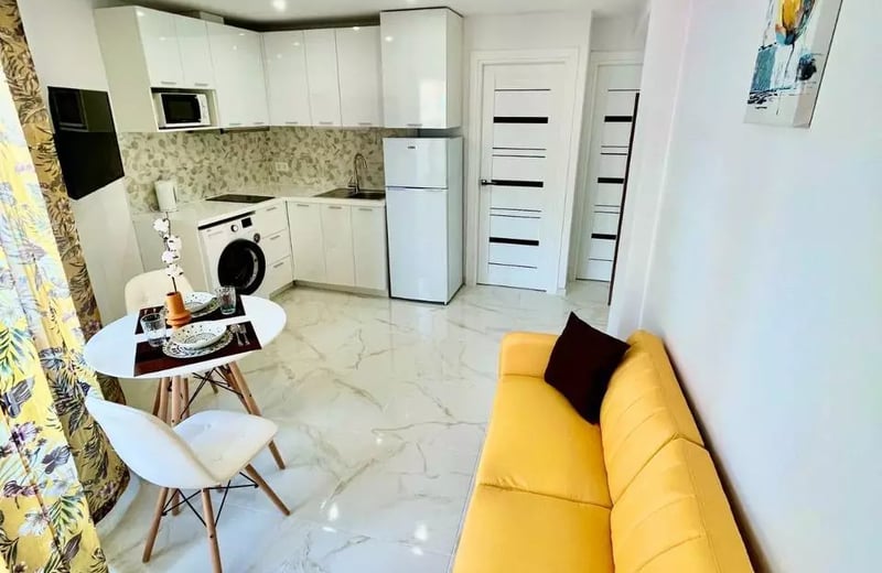 Alquiler a largo plazo de un piso de 1 dormitorio, 43 m², en Alicante, España