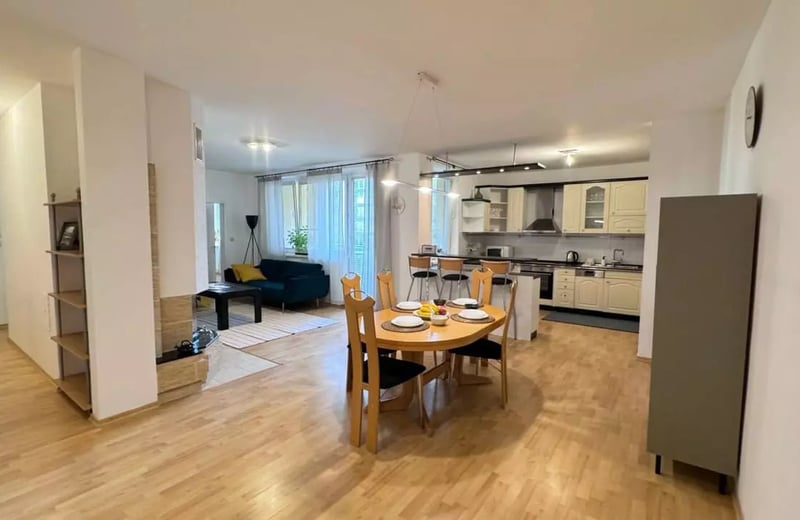 Location longue durée d’un appartement de 3 pièces, 105 m², Bratislava, Slovaquie