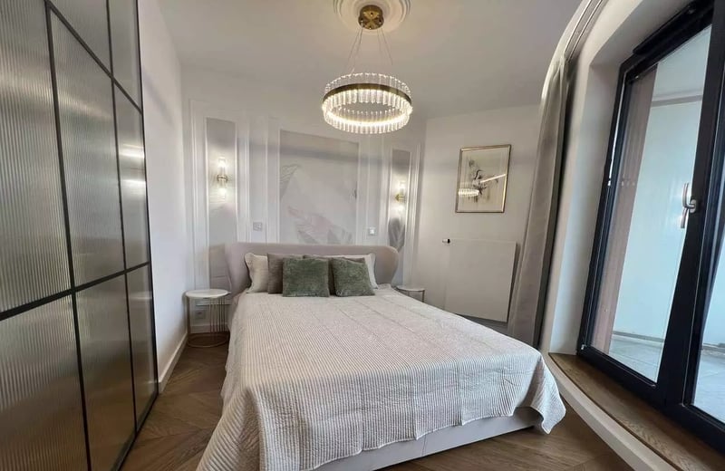 Long-term rental of a 4-room apartment, 94 m², in Grzegórzki, Kraków, Poland