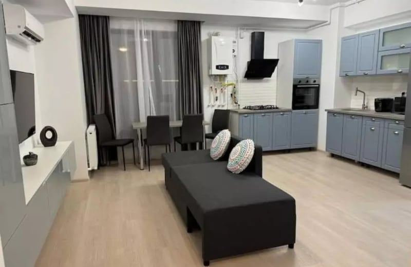 Долгосрочная аренда 3-комнатной квартиры, 70 м², в Констанце, Румыния