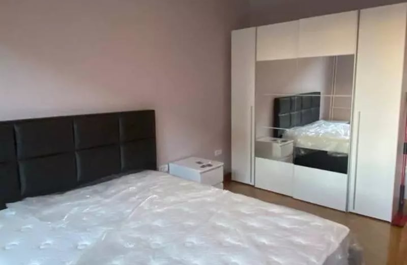 Long-term rental of a 2-room apartment, 61 m², in Vračar, Belgrade, Serbia