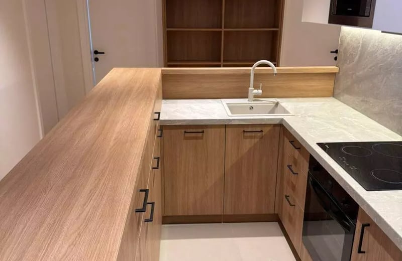 Location longue durée d’un nouvel appartement de 4 pièces, 95 m², Belgrade, Serbie