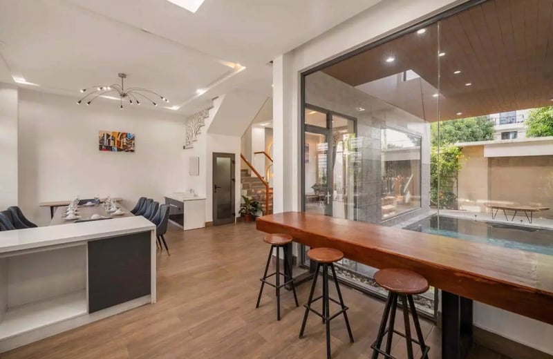 Alquiler a largo plazo de una villa de 5 dormitorios en Nai Hien, Da Nang, Vietnam