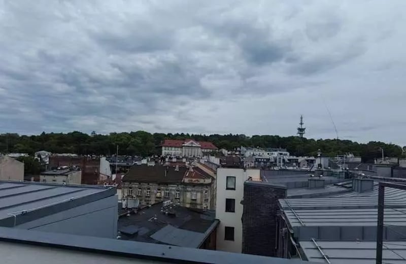 Long-term rental of a 2-room loft apartment, 38 m², Stare Podgórze, Kraków, Poland