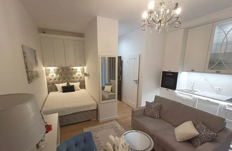 Long-term rental of a stylish apartment, 29 m², Śródmieście, Warsaw, Poland