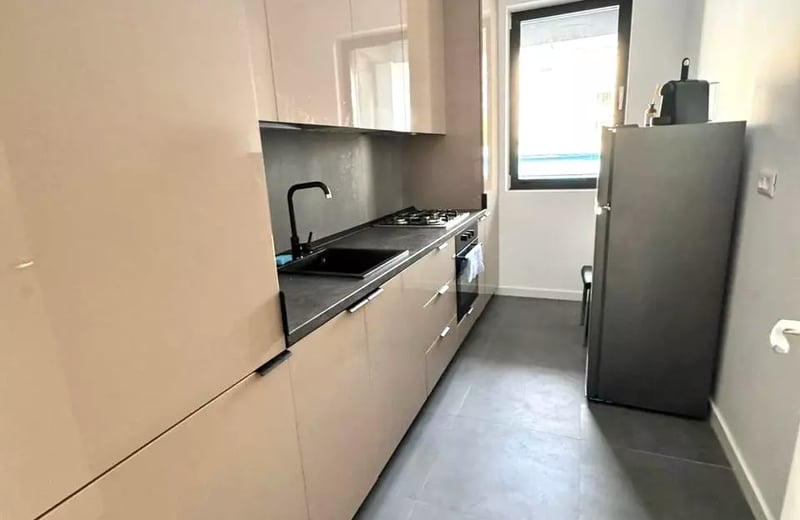 Langfristige Miete einer 2-Zimmer-Wohnung im Zentrum, Bukarest, Rumänien