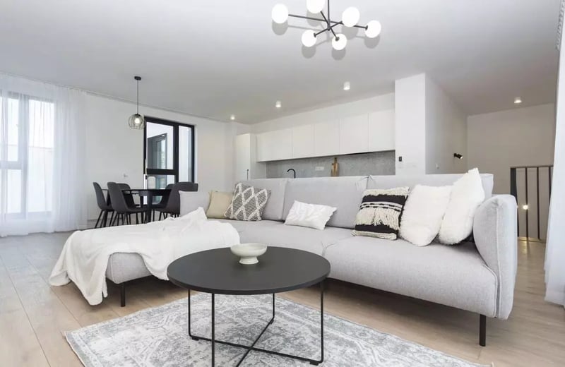 Долгосрочная аренда просторной 3-комнатной квартиры, 91 м², Краков, Польша