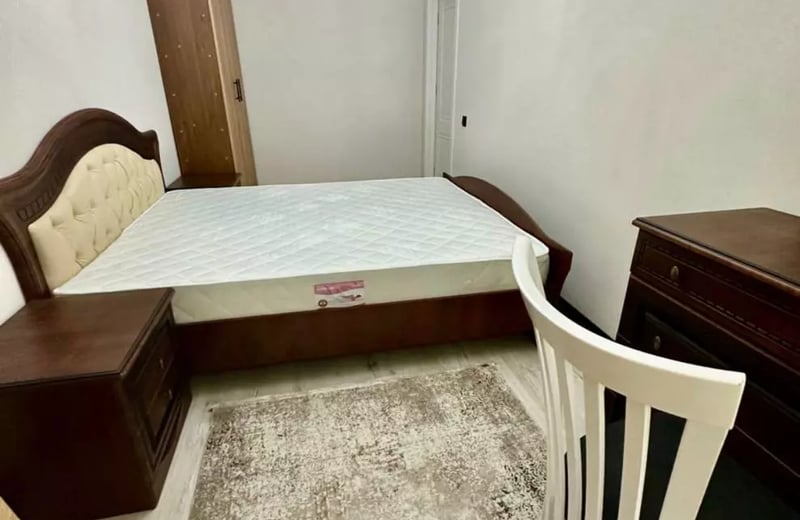 Alquiler a largo plazo de un piso de 2 habitaciones, 47 m², Chisináu, Moldavia