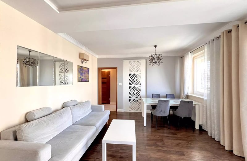 Location d’un appartement cosy de 3 pièces, 70 m², Tarnogaj, Wrocław, Pologne