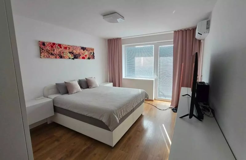 Rental of a cozy 3-room apartment, 83 m², Nové Mesto, Bratislava, Slovakia