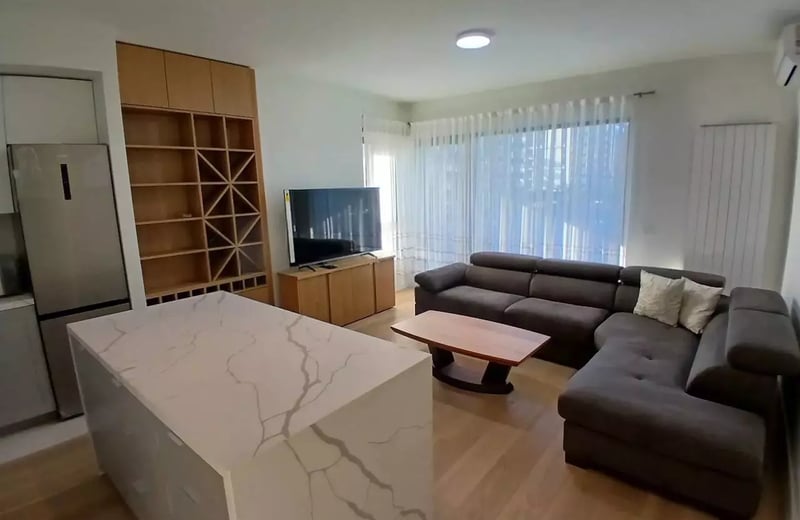 Аренда просторной 4-комнатной квартиры, 99 м², BW King’s Park, Белград, Сербия