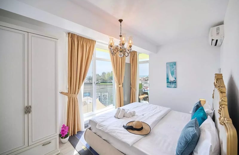 Rental of comfortable 3-room apartments, 75 m², Mamaia, Constanța, Romania